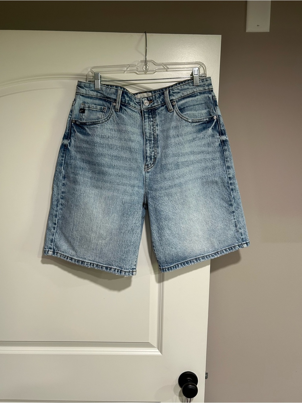 KanCan Highrise Denim Jean Shorts  SZ 13/30